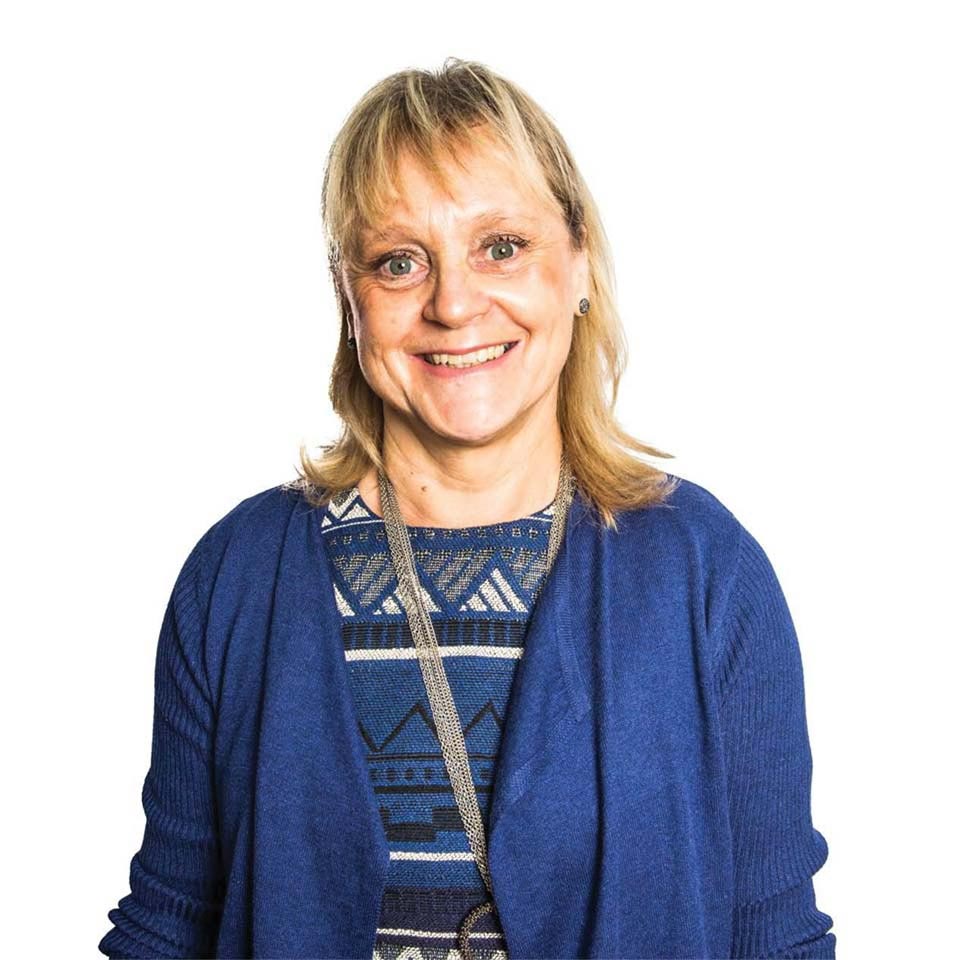 Carol Willison, Sales Support