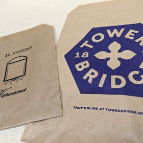 Flat bottom kraft paper bag