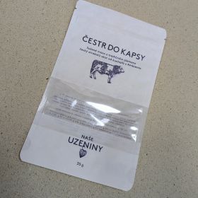 Food pouch with grip seal