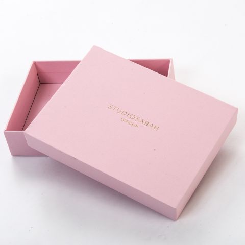 Luxury Custom Presentation Gift Boxes