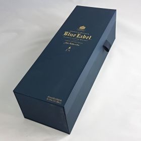 Rigid presentation box - Blue Label Whiskey