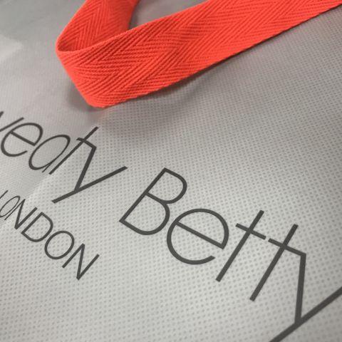 sweaty betty carrier bag